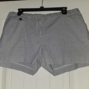 Women's Old Navy Navy & White Pin Stripe Shorts